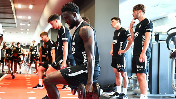 Beşiktaş, Bratislava'da