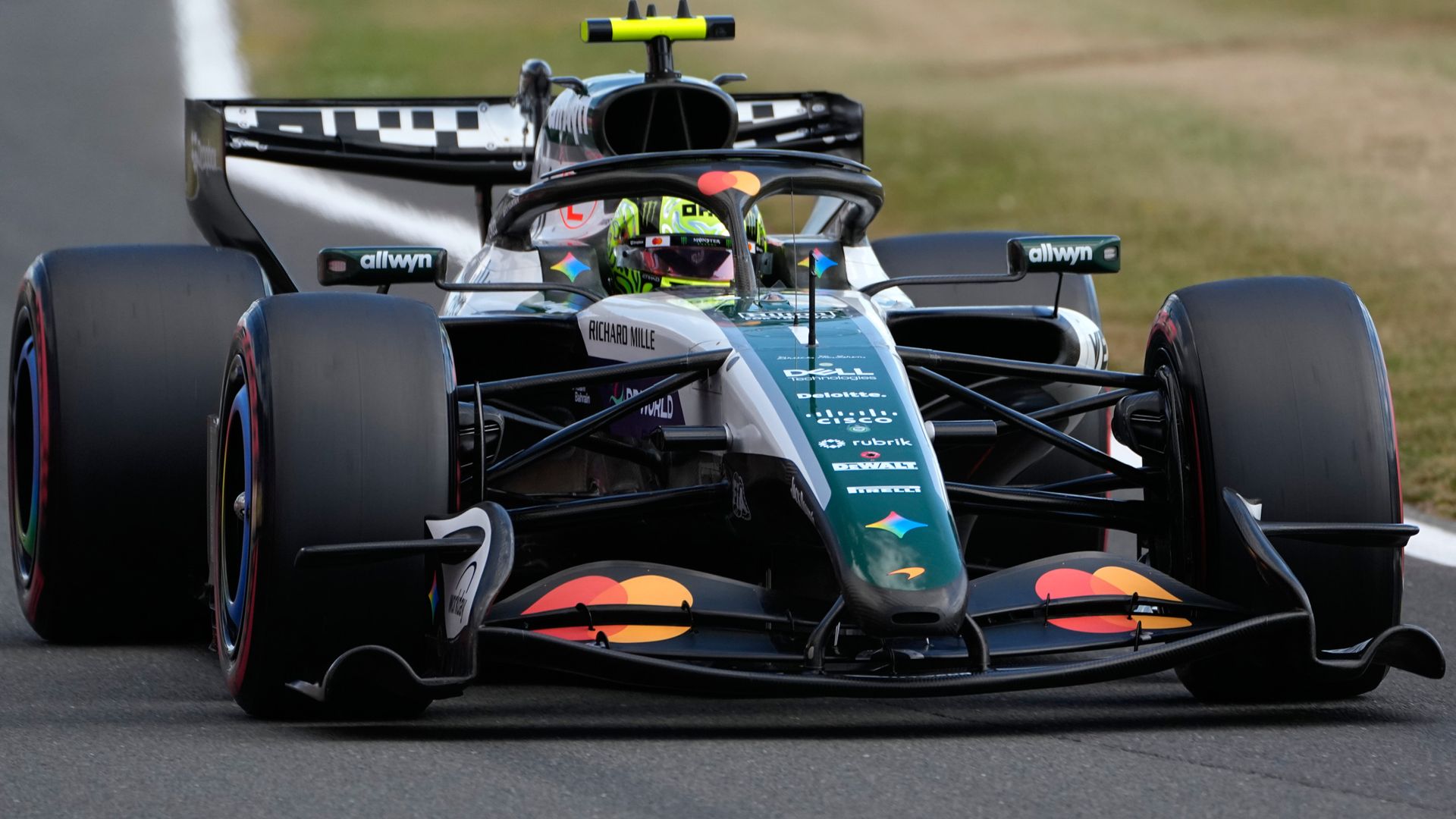 McLaren'da Şok