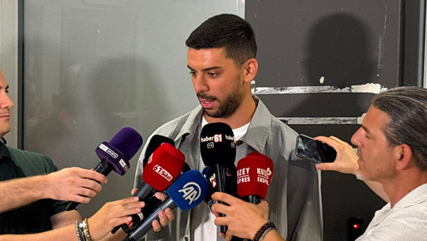 Cenk Özkaçar'dan