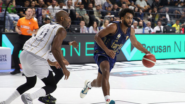 Fenerbahçe Tarfin’den 100 Sayılık Basketbol Şovu: Glint Çayırova’yı Geçti!