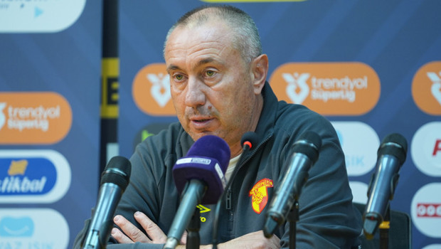 Stoilov’dan Eyüpspor Maçına Dair Önemli Açıklama: “Galibiyet Çok Değerliydi!